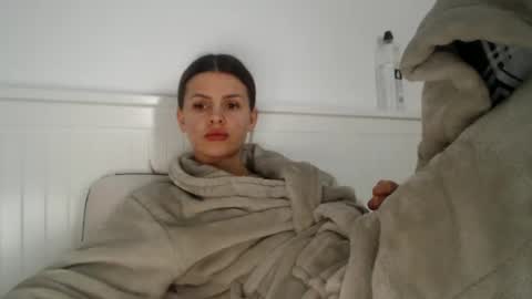 jessieryan online show from January 27, 8:18 am