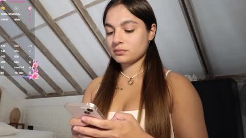 Snapshot of jessiexxi chatting on November 16, 2:39 am Jessie TG channel online show from November 16, 2:39 am