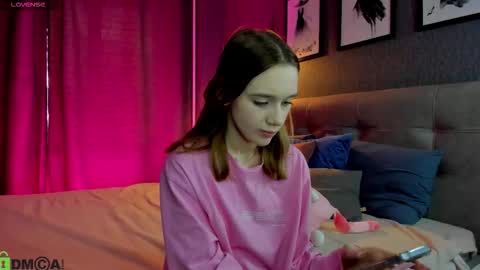 Jessie online show from February 24, 9:40 am