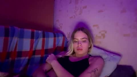 jessika_evans online show from January 16, 9:19 pm