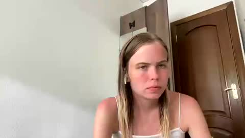 Snapshot of jessika_evans chatting on July 15, 3:28 pm jessika_evans online show from July 15, 3:28 pm
