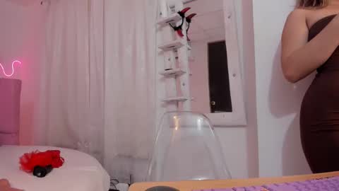 jessica online show from February 8, 4:16 am