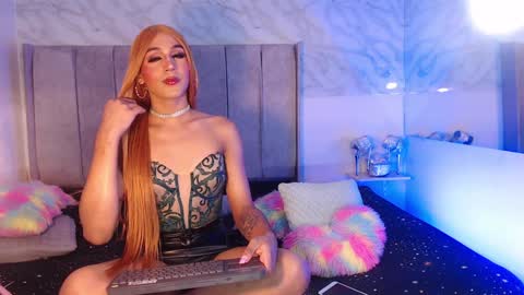 Snapshot of jessika_rabbits chatting on January 10, 1:09 pm JESS online show from January 10, 1:09 pm