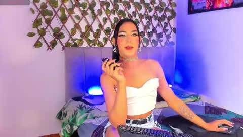 Snapshot of jessika_rabbits chatting on September 28, 2:11 pm JESS online show from September 28, 2:11 pm