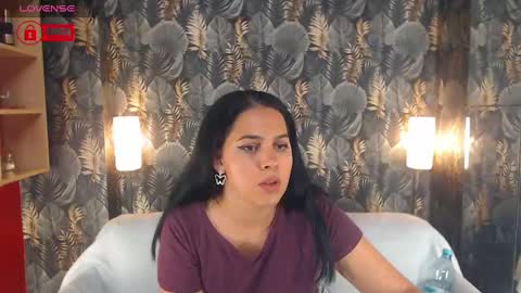 Snapshot of jessthewicked chatting on December 9, 6:03 pm JessTheWicked online show from December 9, 6:03 pm