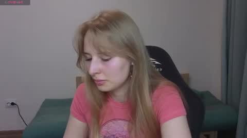 Snapshot of jessy_comely chatting on July 10, 6:10 pm Jessy online show from July 10, 6:10 pm