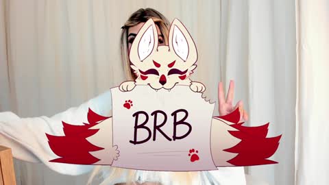 Snapshot of jessy_g_ chatting on January 13, 7:32 am Jessy G Please help me with your thumbs up its important online show from January 13, 7:32 am