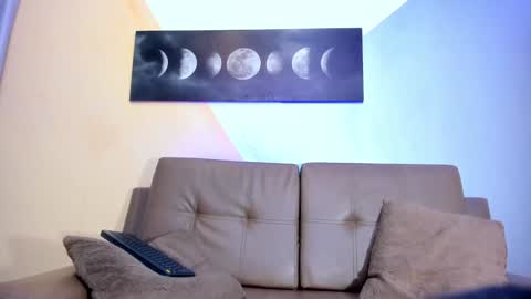 Jessy Mateus online show from December 24, 12:33 pm