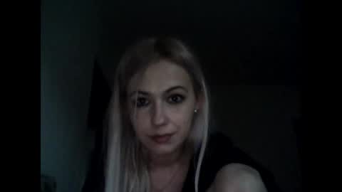 Snapshot of jessy_pierce chatting on January 25, 3:20 pm Jessy online show from January 25, 3:20 pm