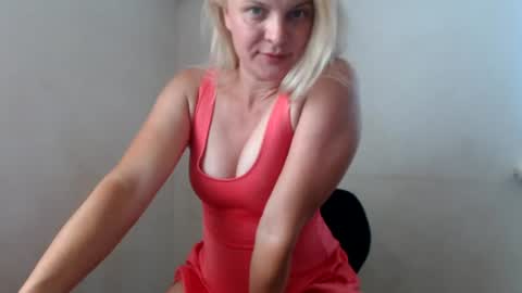 jessyangels online show from June 28, 1:06 pm