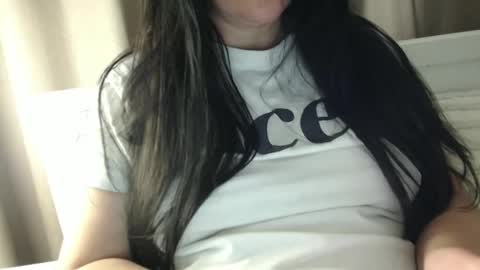 Snapshot of jessyqueen55 chatting on December 1, 8:42 pm OnlyJessy online show from December 1, 8:42 pm
