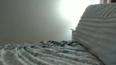 Snapshot of jessyqueen55 chatting on December 12, 5:20 am OnlyJessy online show from December 12, 5:20 am