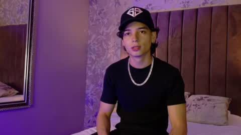 Jessy online show from June 25, 8:24 pm