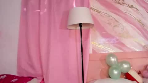 Snapshot of jessyzoe chatting on October 8, 3:20 pm Jessy online show from October 8, 3:20 pm