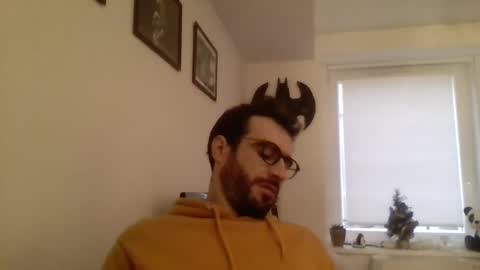 jestersquid89 online show from December 12, 7:52 am