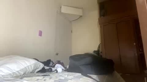 Snapshot of jesus29936 chatting on February 19, 7:15 am jesus29936 online show from February 19, 7:15 am