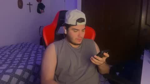 HotBoy online show from January 3, 1:03 pm