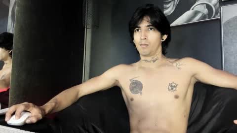 Snapshot of jett_savage chatting on October 2, 1:40 pm jett_savage online show from October 2, 1:40 pm