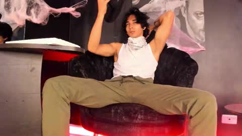 Snapshot of jett_savage chatting on October 13, 2:50 pm jett_savage online show from October 13, 2:50 pm