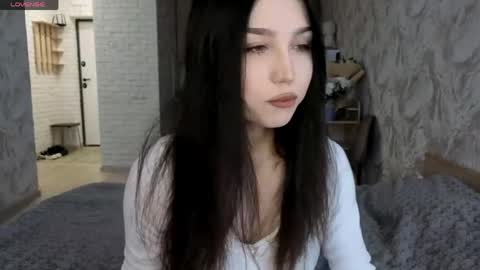 Snapshot of jettanicolay chatting on May 20, 10:32 am I am Gina ntmu Lets hit 10 Thumbs Up together online show from May 20, 10:32 am