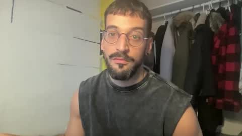 JEUNEMEK007 online show from March 12, 12:22 pm