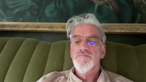 Snapshot of jewlronny chatting on June 7, 6:28 am jewlronny online show from June 7, 6:28 am