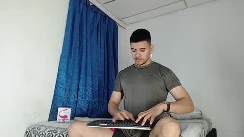 Juan David online show from September 15, 10:48 am