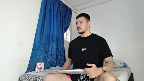 Juan David online show from October 17, 11:46 am