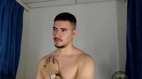 Juan David online show from February 22, 12:23 am