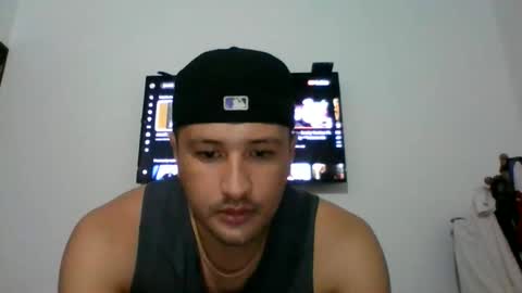 Snapshot of jeydidagarr chatting on May 29, 2:20 am jeydidagarr online show from May 29, 2:20 am