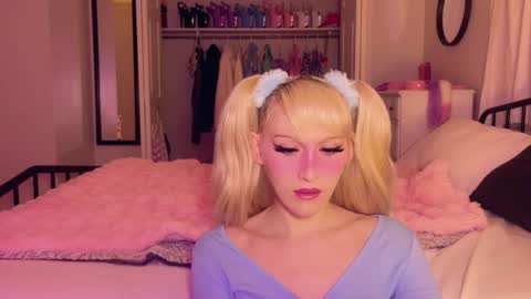 Snapshot of jeylababe chatting on March 1, 3:08 am online show from March 1, 3:08 am