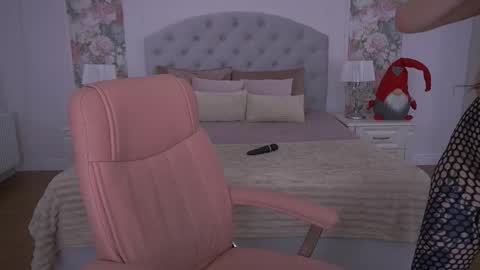 Jeysy online show from January 10, 12:23 am