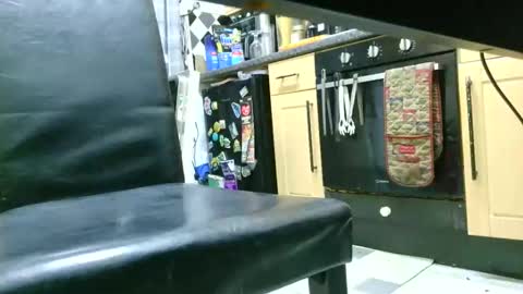 Snapshot of jez619 chatting on September 29, 9:58 am jez619 online show from September 29, 9:58 am