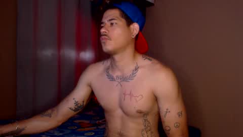 jffer_slhom online show from April 10, 8:57 pm