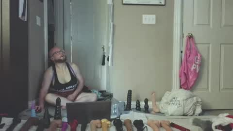 Snapshot of jghosty69 chatting on December 29, 5:01 pm Nasty Cumslut online show from December 29, 5:01 pm