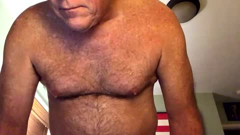 Snapshot of jgjgr chatting on October 14, 5:52 am jgjgr online show from October 14, 5:52 am