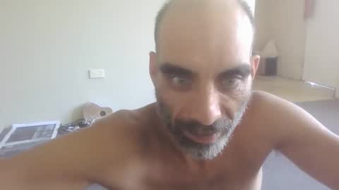 Snapshot of jglarsbel chatting on February 5, 2:16 am jglarsbel online show from February 5, 2:16 am