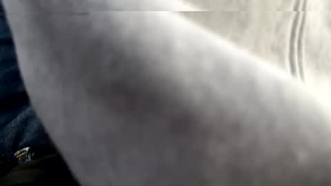 Snapshot of jh97holly chatting on February 6, 11:19 pm jh97holly online show from February 6, 11:19 pm