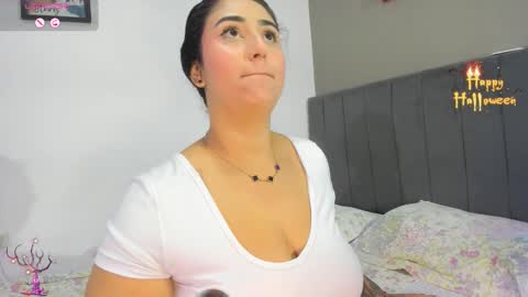 jhackelin  My independent account online show from October 31, 6:14 am