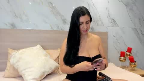 jhasly online show from June 9, 12:06 pm