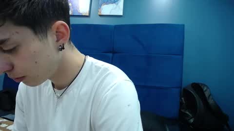 Jheampiero online show from October 21, 12:28 pm