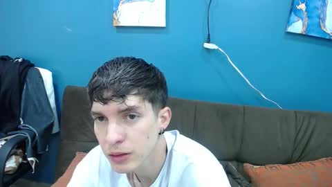 Jheampiero online show from November 24, 12:38 pm