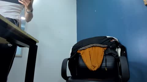 Jheampiero online show from February 5, 8:24 pm