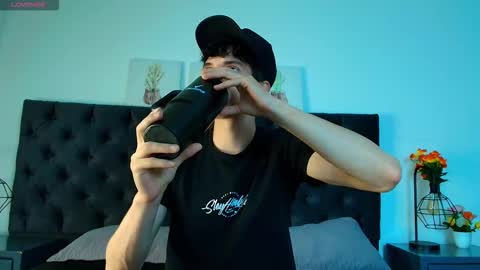 Jheampiero online show from March 20, 10:14 pm