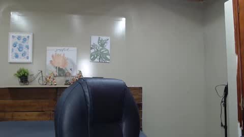 Snapshot of jheidertwink chatting on September 13, 12:38 pm Jheider R. online show from September 13, 12:38 pm