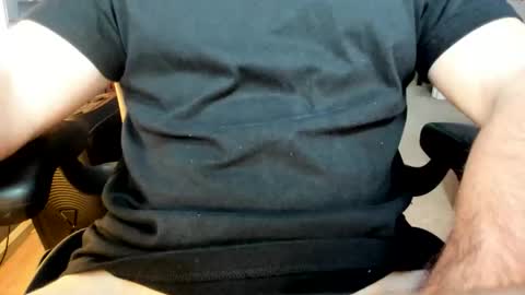 Snapshot of jhernandez13 chatting on December 19, 12:06 am jhernandez13 online show from December 19, 12:06 am