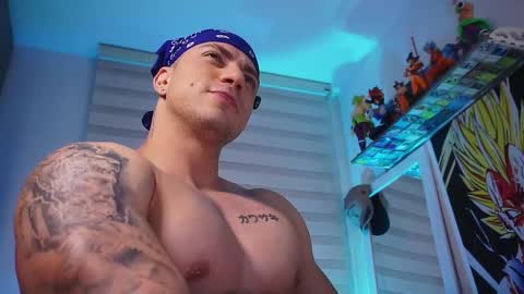 Snapshot of jherxx chatting on November 20, 7:13 pm Herman Miller online show from November 20, 7:13 pm