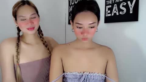 Snapshot of jhessi_kissie chatting on February 24, 3:37 am Tattiana online show from February 24, 3:37 am