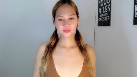 Snapshot of jhessi_kissie chatting on February 24, 3:43 pm Tattiana online show from February 24, 3:43 pm