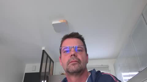 jhmec44000 online show from March 20, 9:14 am